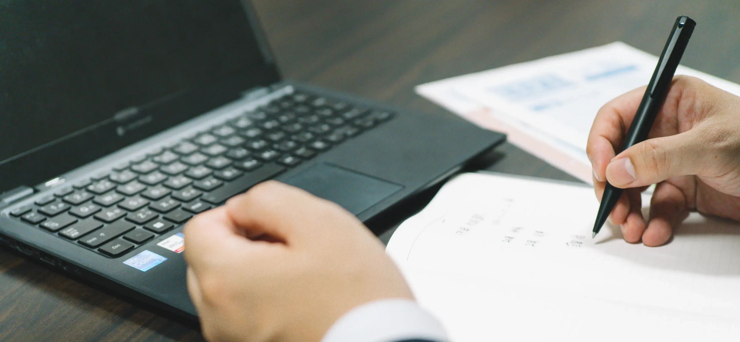 （例）ブログ見出しが入ります。